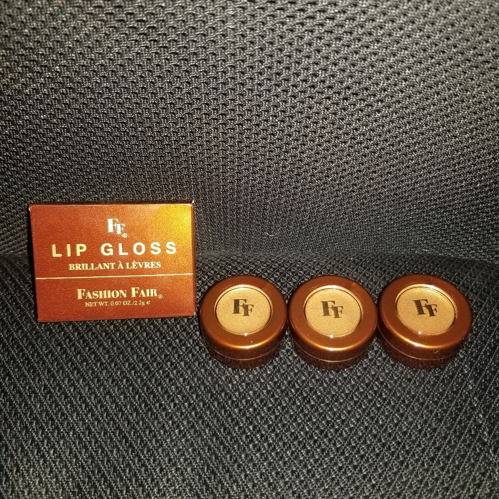 6 PACK! Fashion Fair Lip Gloss Temptation 8823 NIB - Picture 2 of 2